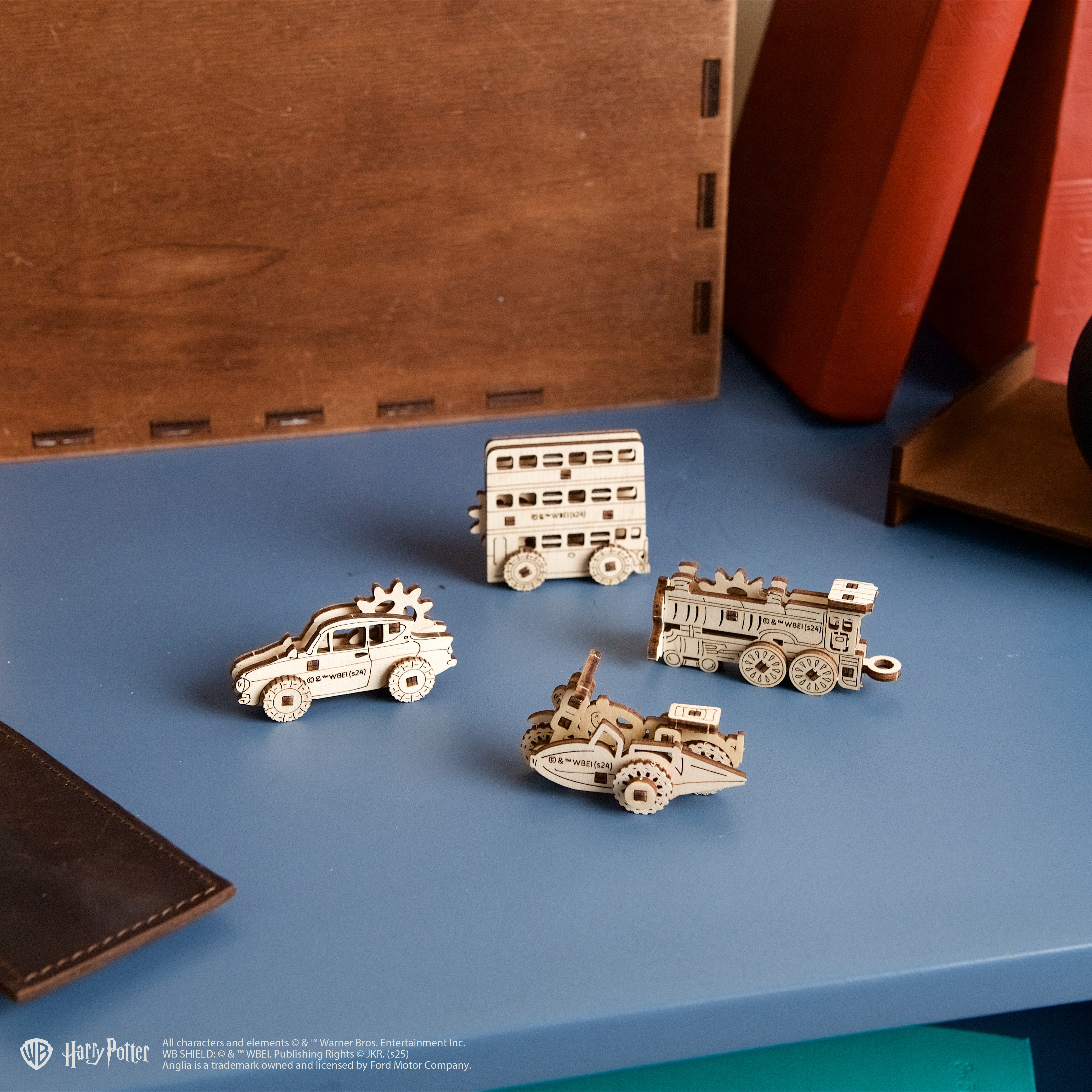ugears-magical-vehicles-u-fidgets-set-4-mini-v-hicules-harry-potter-bois image 2