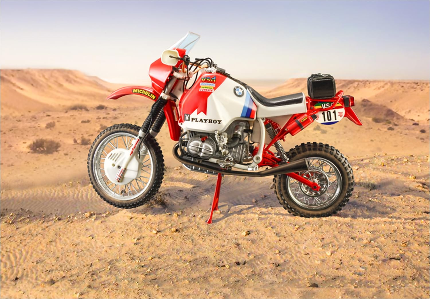 italeri-i4641-moto-bmw-r80g-s-paris-dakar-85-maquette image 6