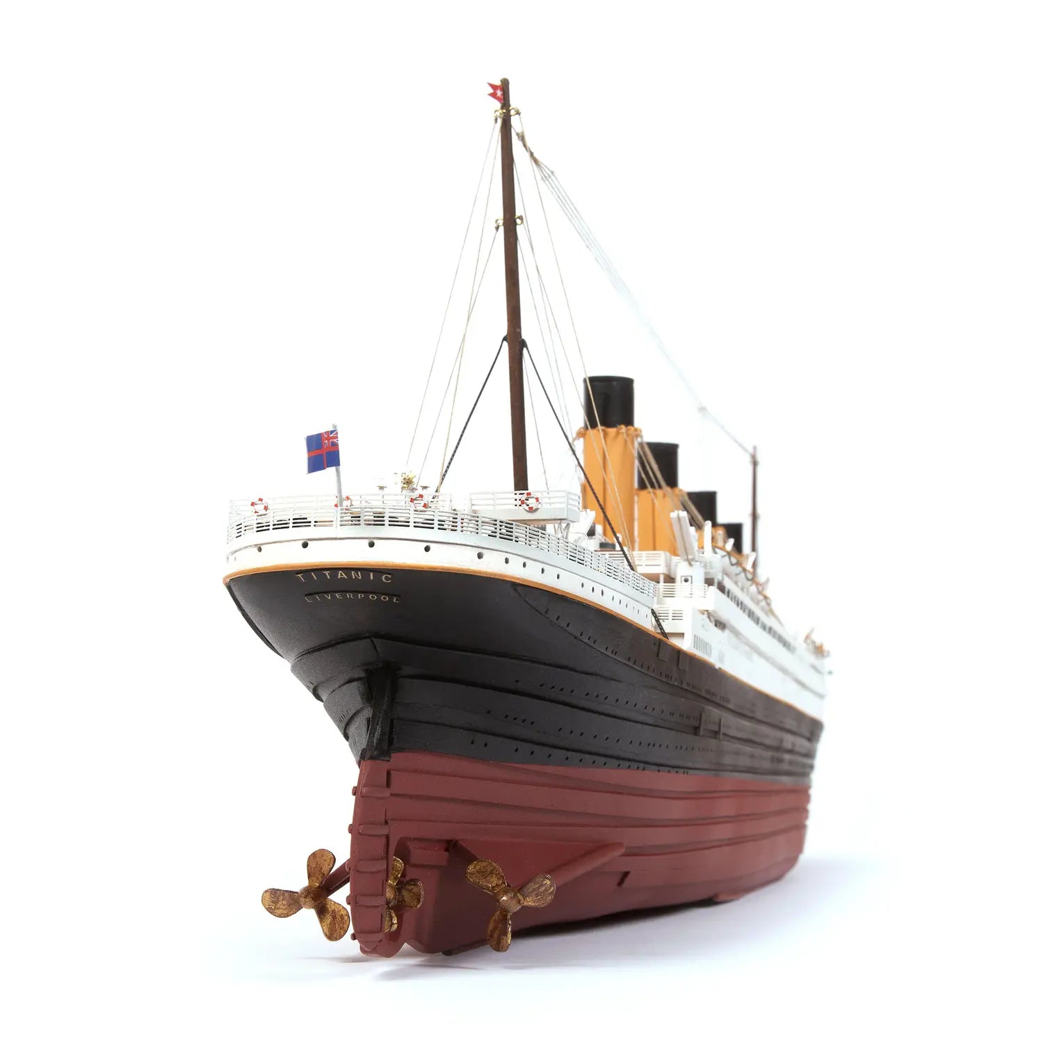 occre-titanic-maquette-bateau-en-bois-kit image 7