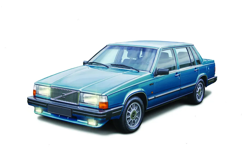 italeri-volvo-760-gle-1-24-maquette-voiture-plastique image 1