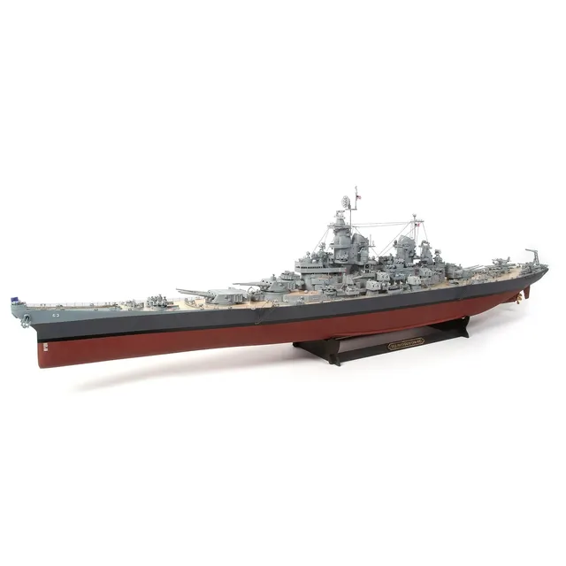 occre-uss-missouri-bb-63-maquette-cuirass-bois-et-m-tal-1-200 image 1