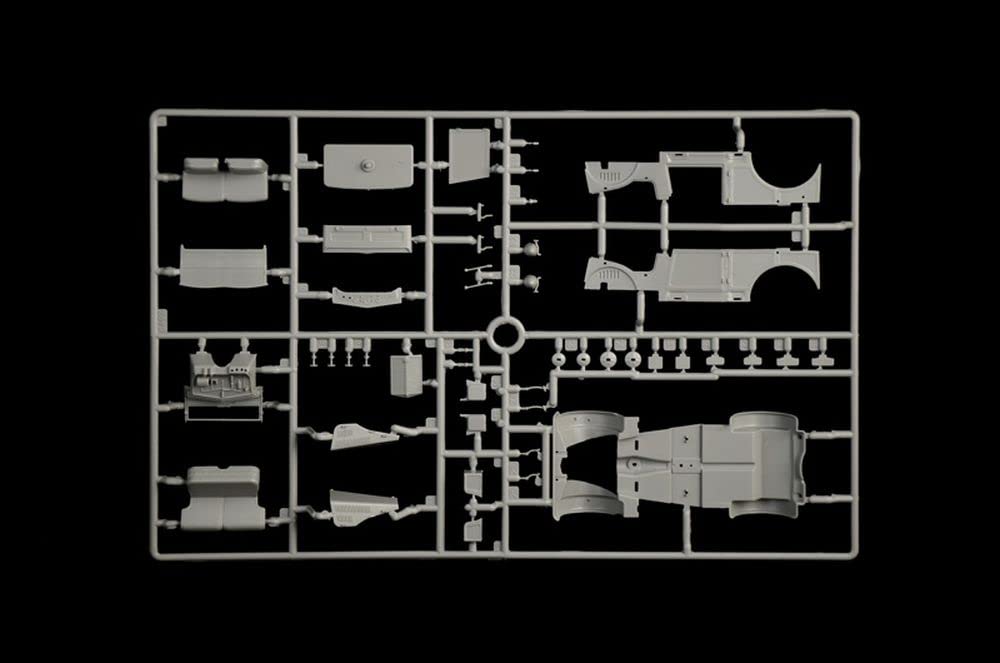 italeri-6550-fiat-508-cm-coloniale-avec-quipage-maquette-militaire-1-35-monter image 8