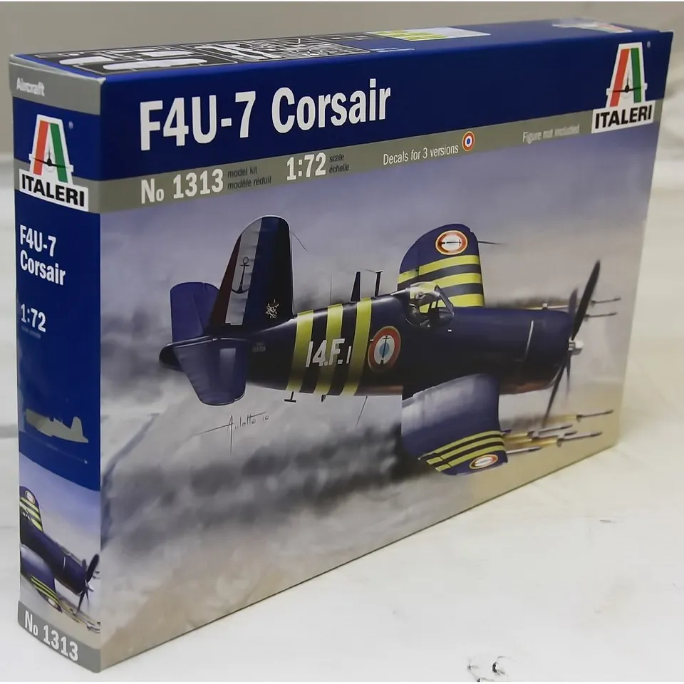 italeri-corsair-f4u-7-i1313-1-72-maquette-avion-plastique image 1