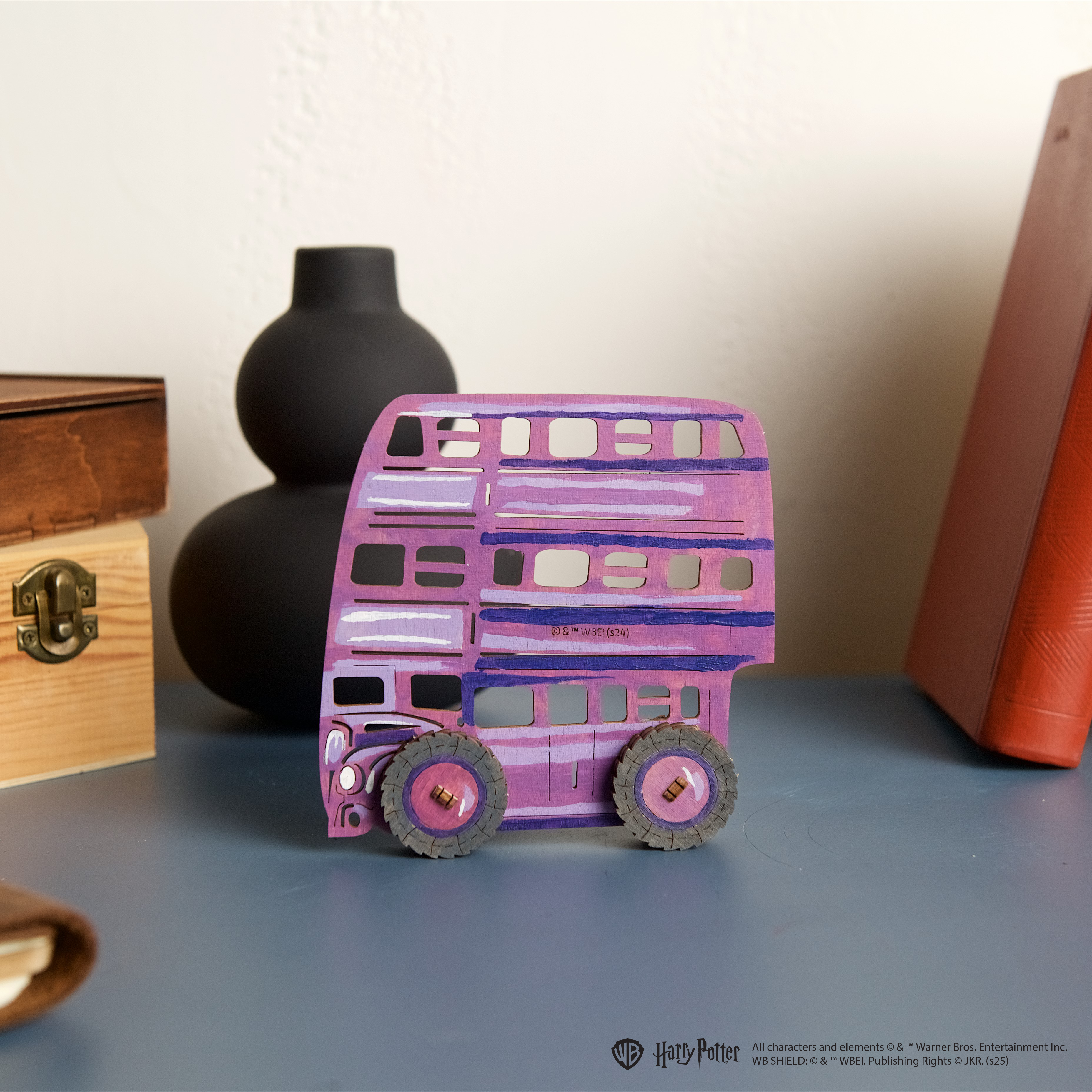 ugears-knight-bus-maquette-bois-3d-colorier-harry-potter image 6