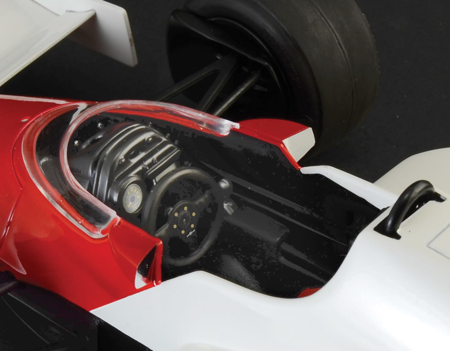 italeri-4711-mclaren-mp4-2c-prost-rosberg-maquette-plastique-1-12-monter image 7