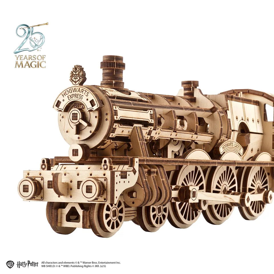 ugears-hogwarts-express-maquette-train-m-canique-en-bois image 1