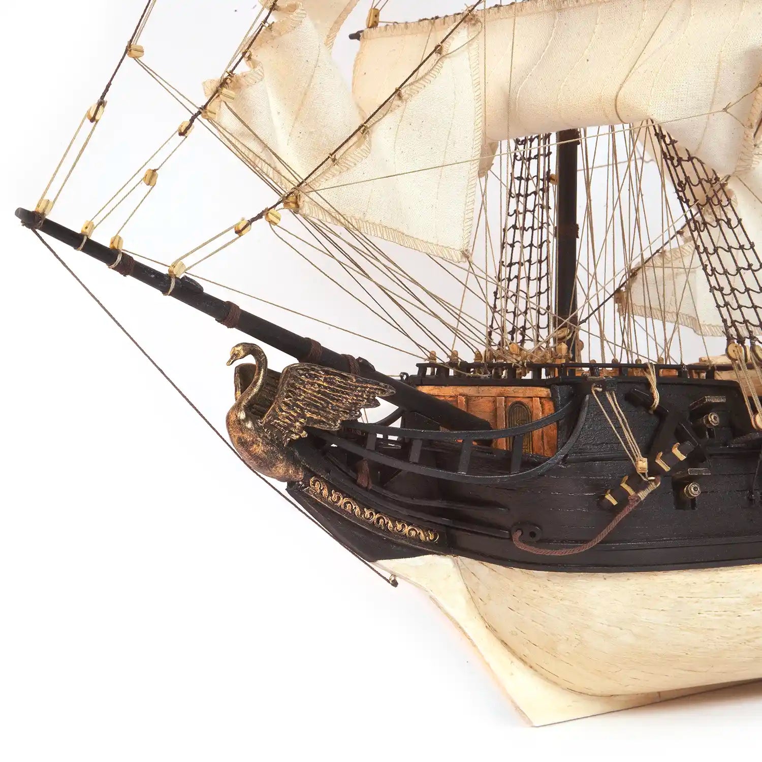 occre-galion-pirate-black-swan-maquette-bois-1-75-613-mm image 8