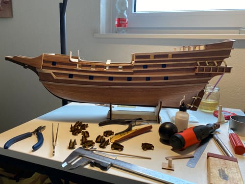 Belle maquette, gréement ardu