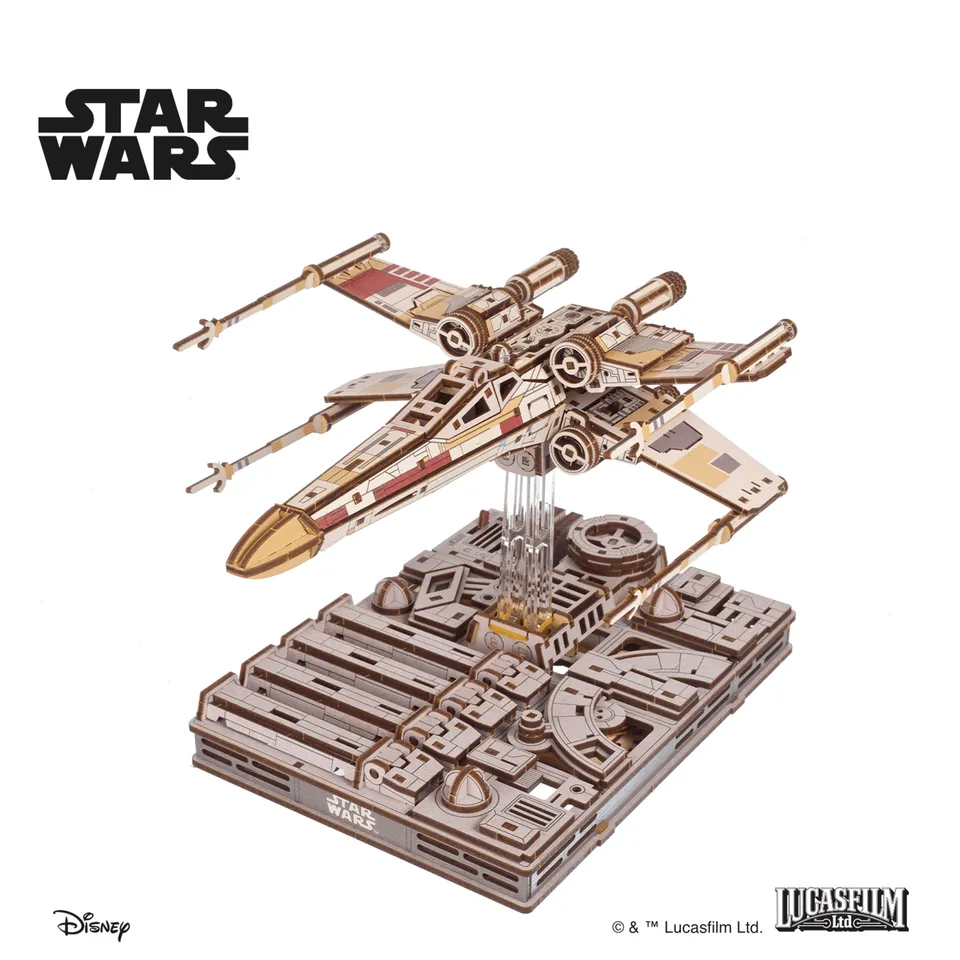 ugears-luke-skywalker-s-x-wing-starfighter-maquette-m-canique-en-bois-3d image 1