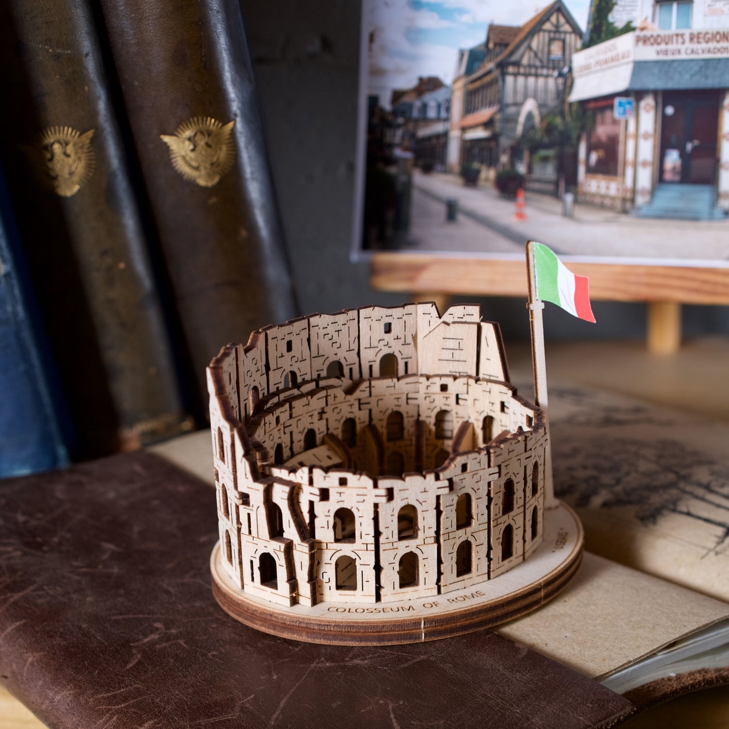 ugears-rome-colosseum-maquette-en-bois-3d-assembler image 8