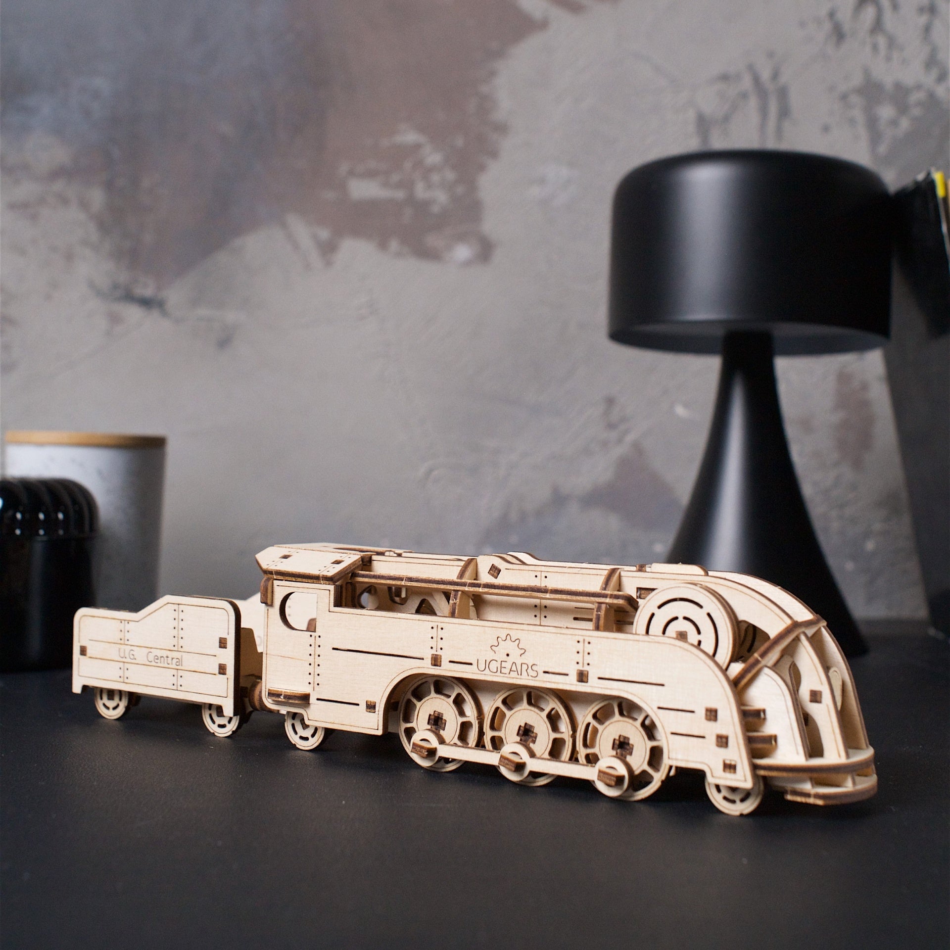 ugears-mini-locomotive-avec-tender-train-bois-m-canique-lastique image 8