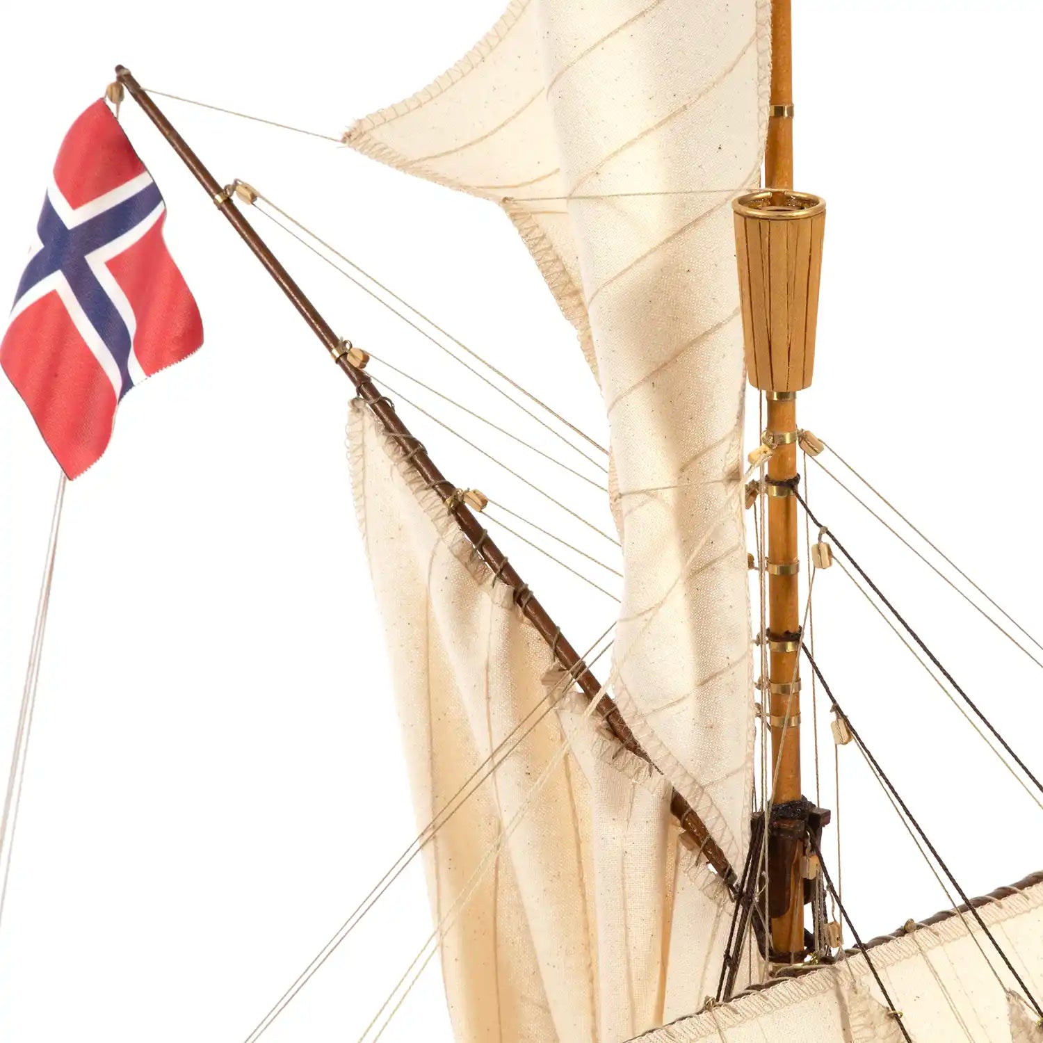 occre-gj-a-1-45-maquette-bateau-d-amundsen-passage-du-nord-ouest image 8