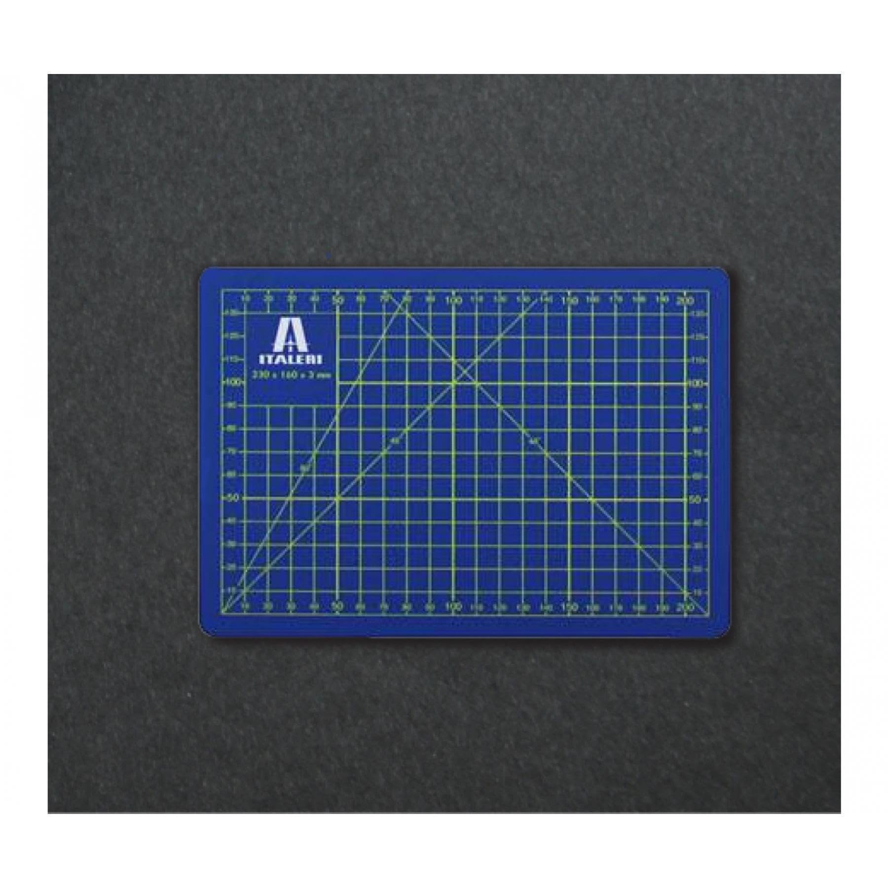 italeri-tapis-de-coupe-a5-230-x-160-mm image 1