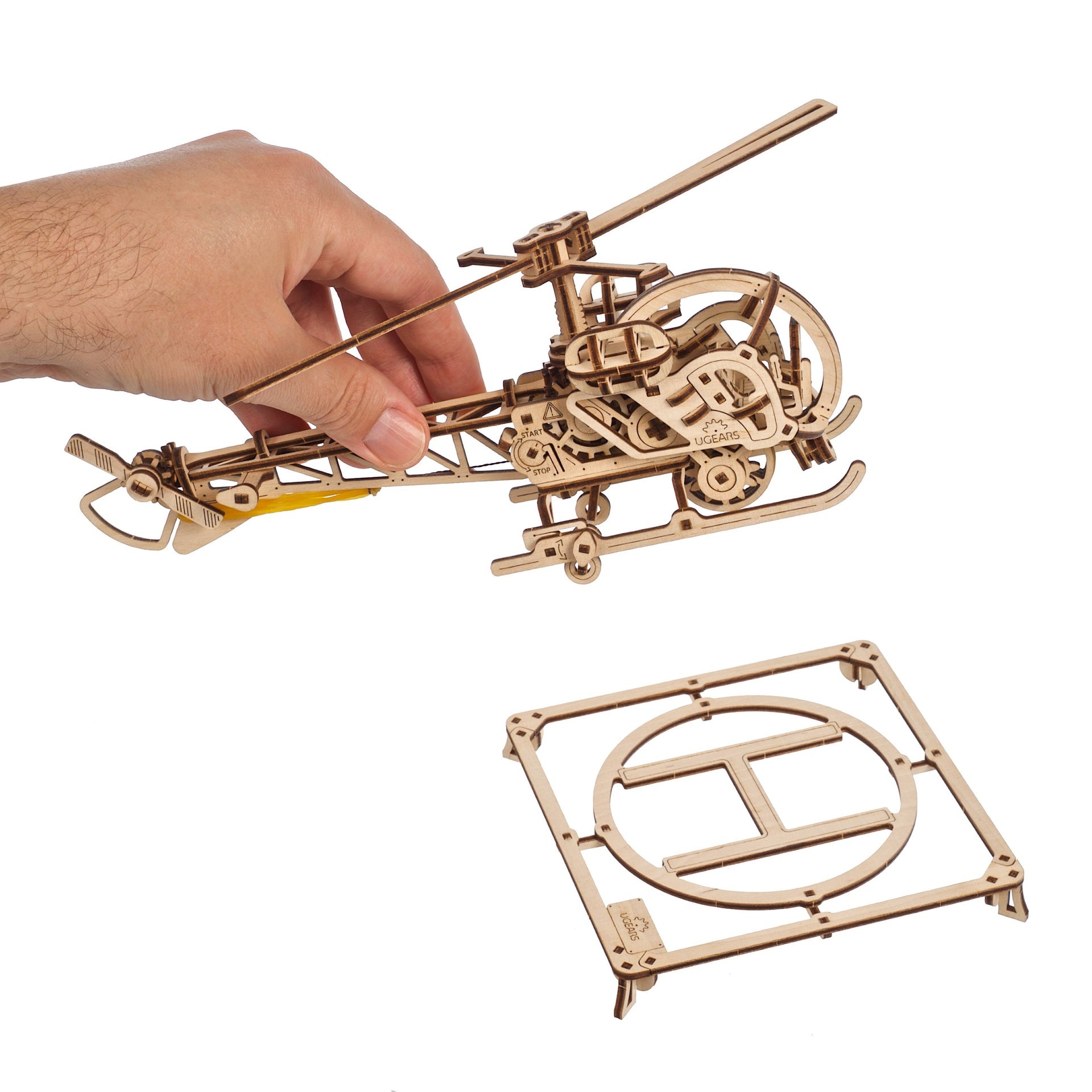 ugears-mini-helicopter-mini-maquette-bois-h-licopt-re-m-canique image 4