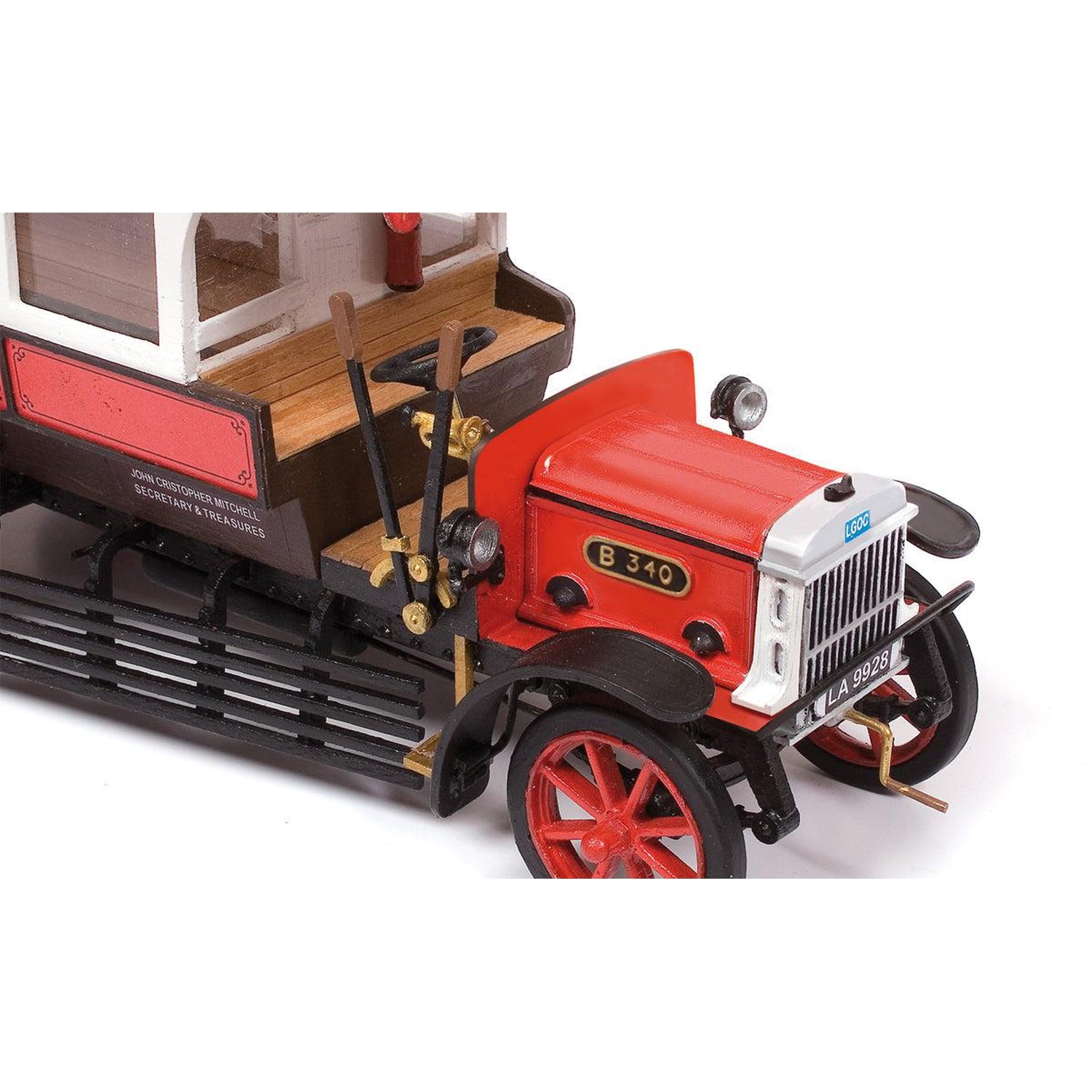 occre-aec-bus-b-type-maquette-bus-anglais-en-kit-bois-et-m-tal image 6
