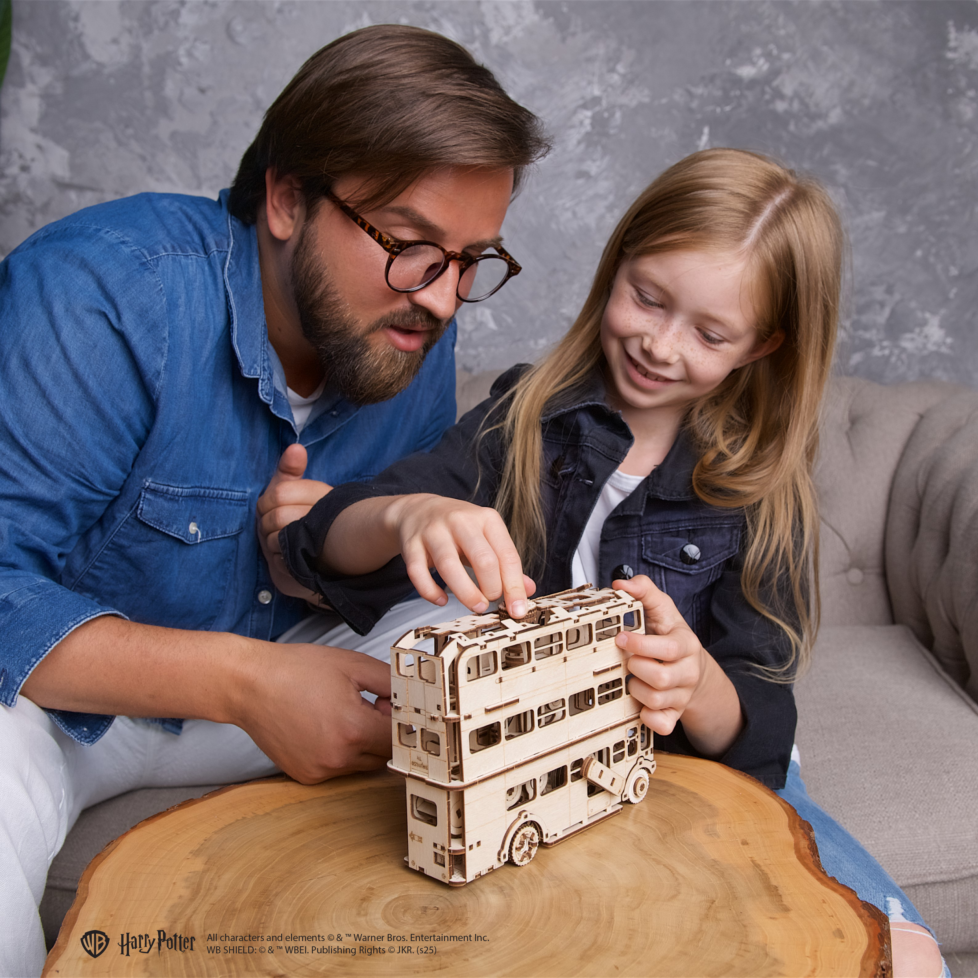 ugears-knight-bus-harry-potter-maquette-m-canique-bois image 7