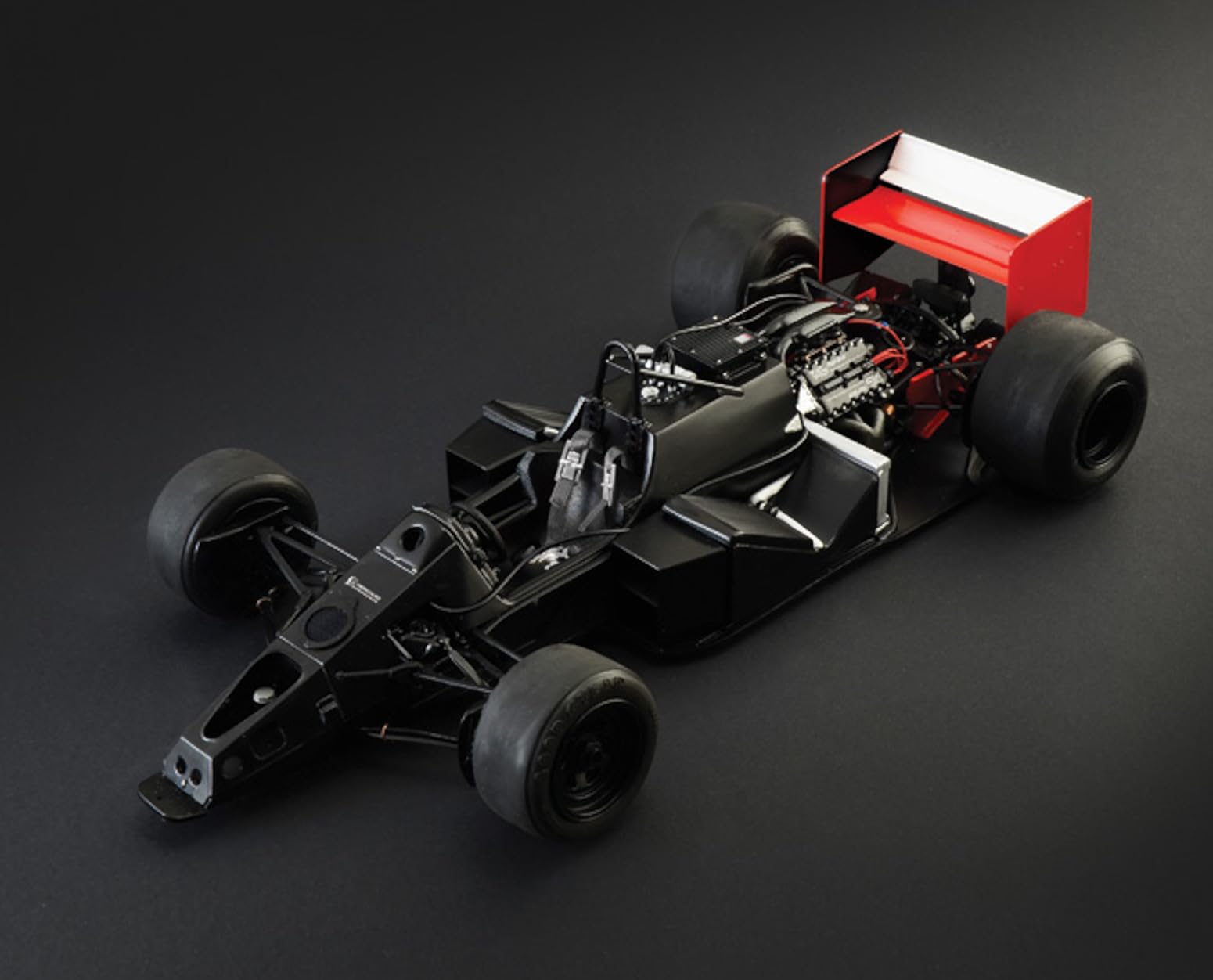 italeri-4711-mclaren-mp4-2c-prost-rosberg-maquette-plastique-1-12-monter image 4