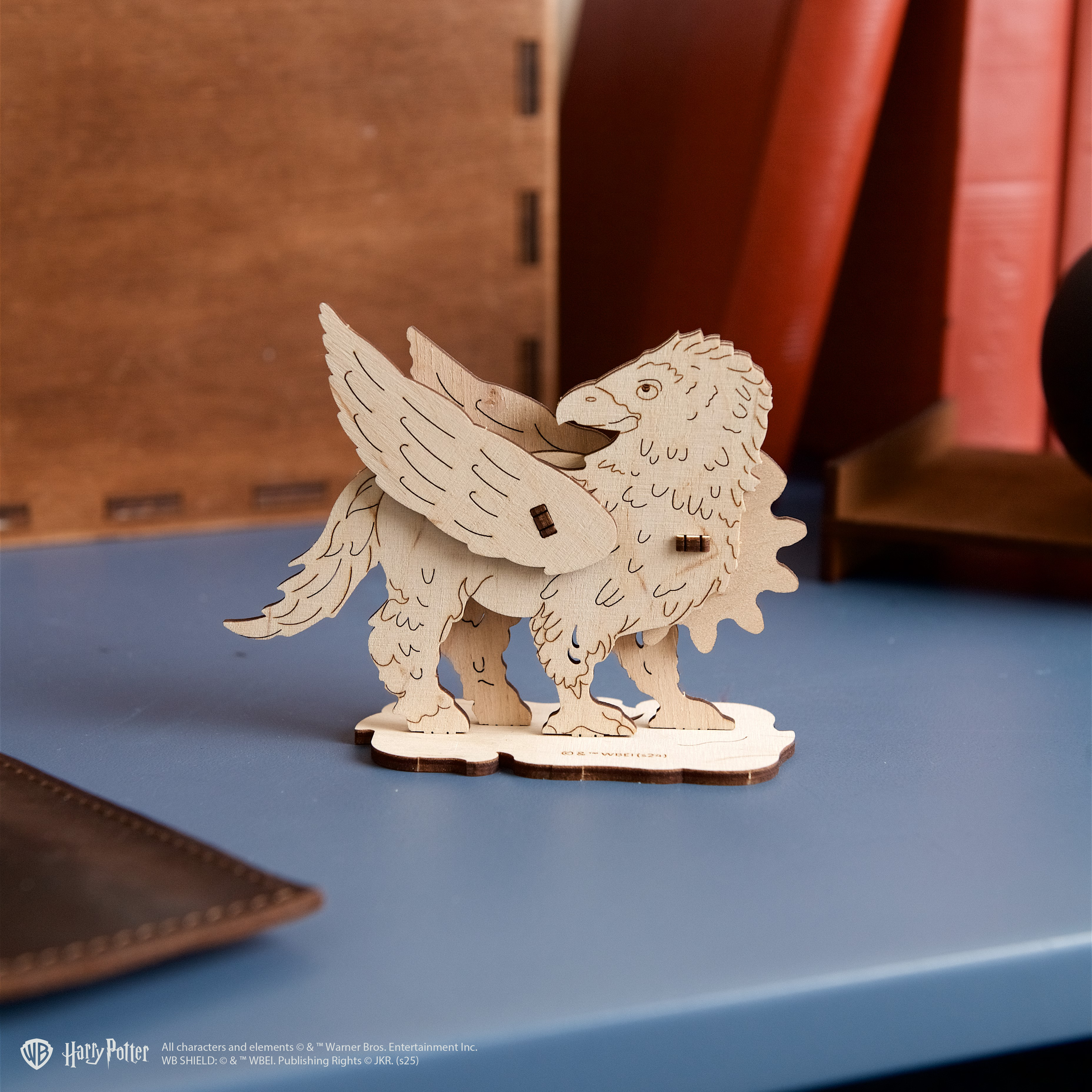 ugears-buckbeak-hippogriffe-maquette-3d-bois-colorier-harry-potter image 5