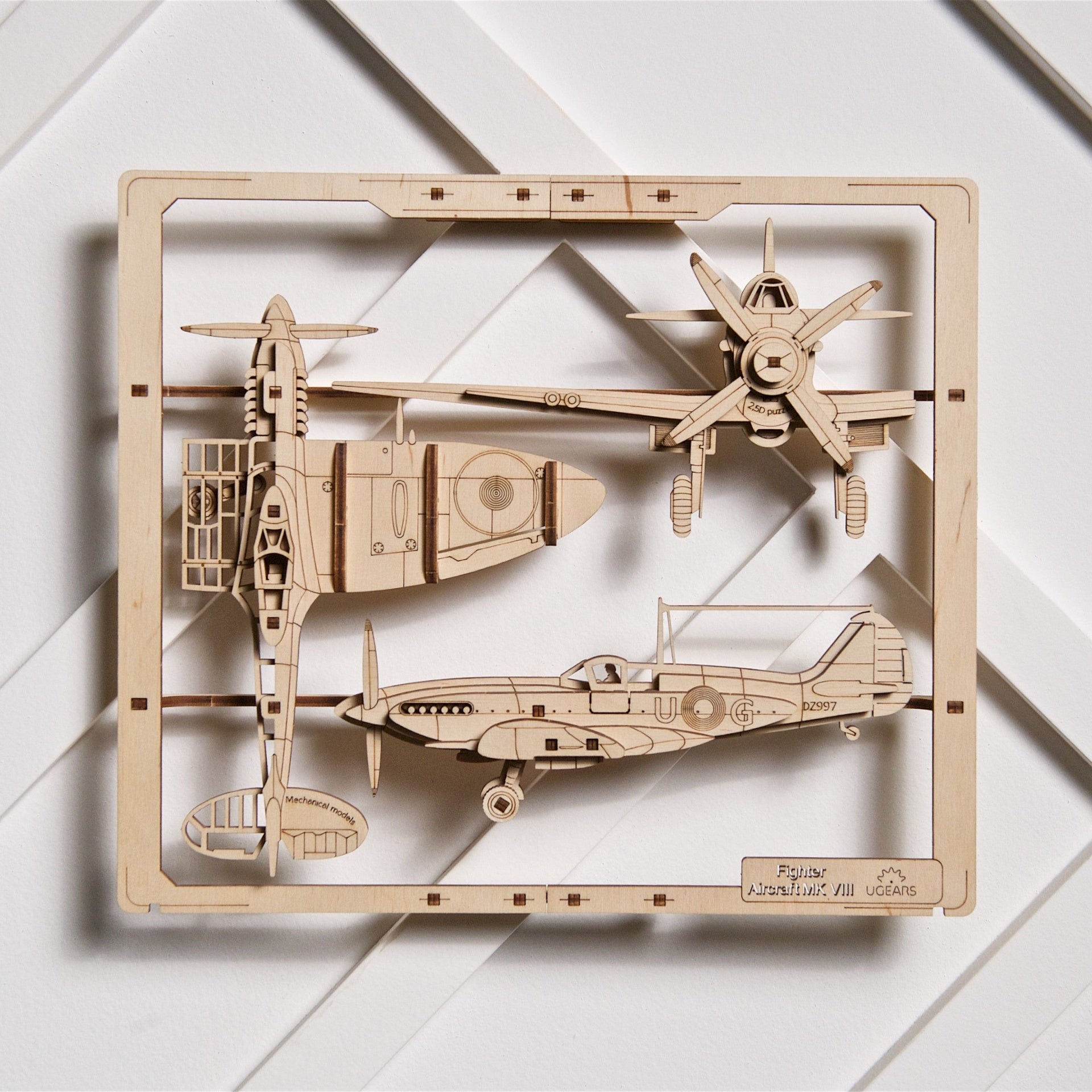ugears-fighter-aircraft-2-5d-puzzle-spitfire-bois-encadrer image 8