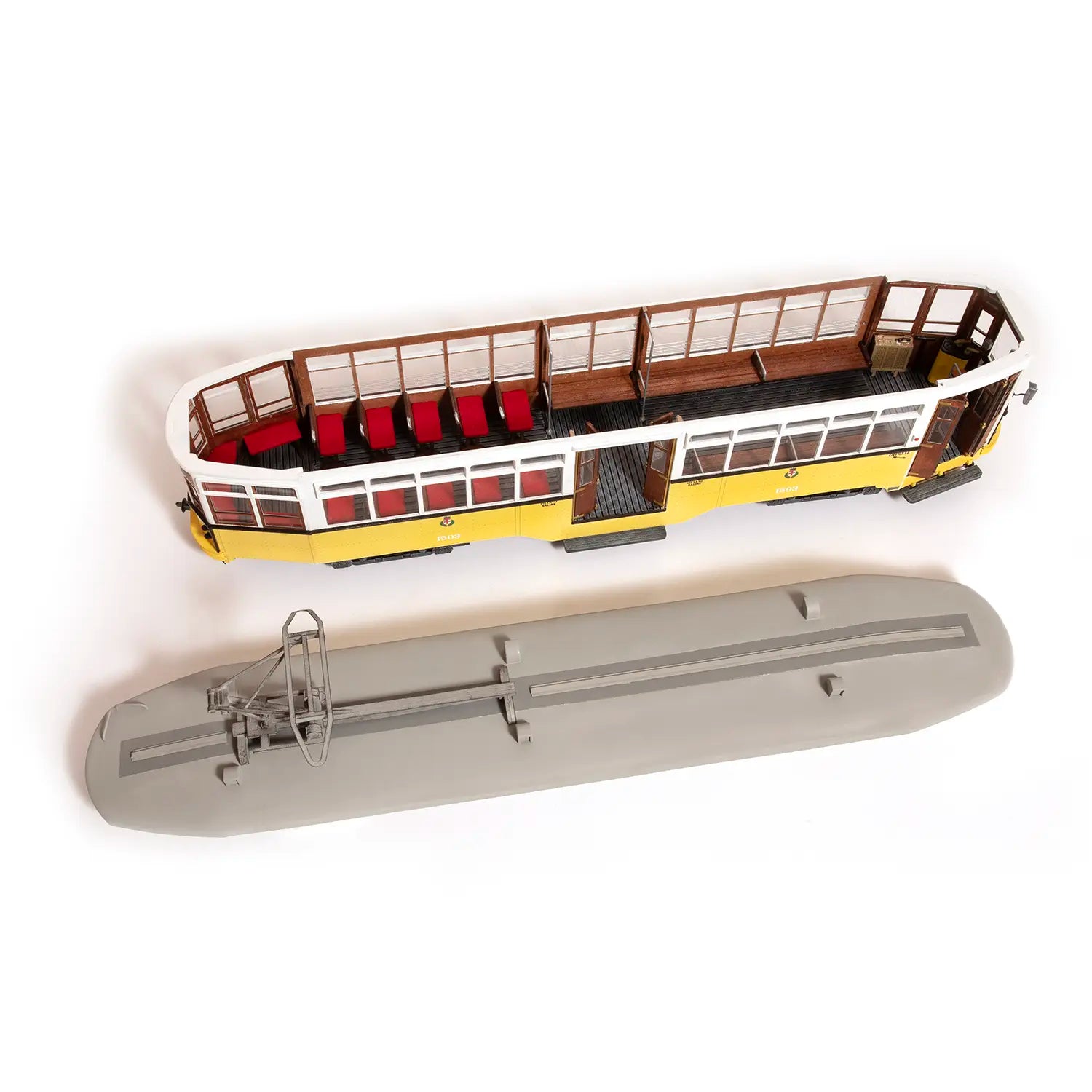occre-tram-milano-1503-maquette-tramway-milan-1881-chelle-1-24 image 3