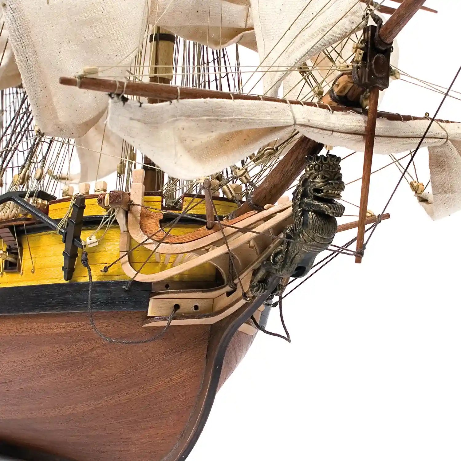 occre-n-s-mercedes-kit-maquette-bateau-fr-gate-34-canons image 7