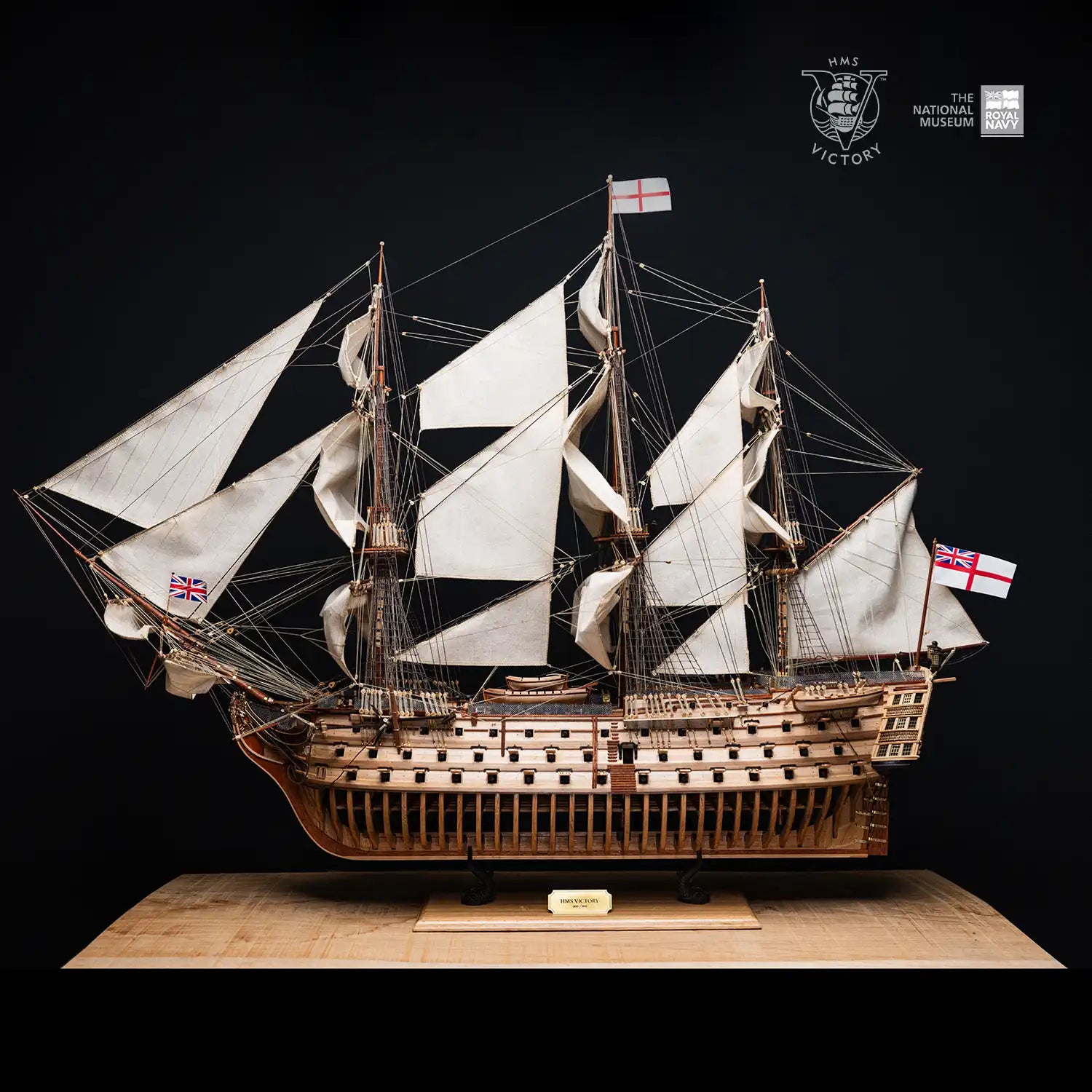 occre-hms-victory-dition-limit-e-num-rot-e-999-exemplaires-maquette-bateau-kit-b image 1