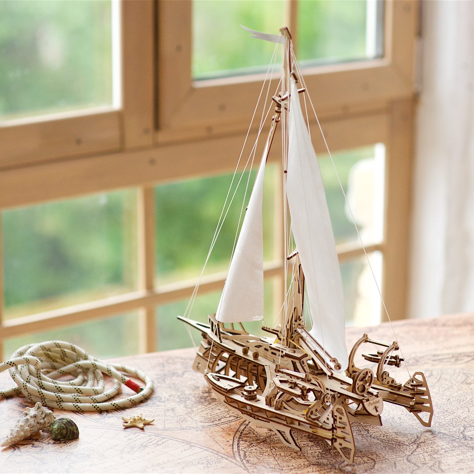 ugears-trimaran-merihobus-maquette-m-canique-bois-voilier image 8