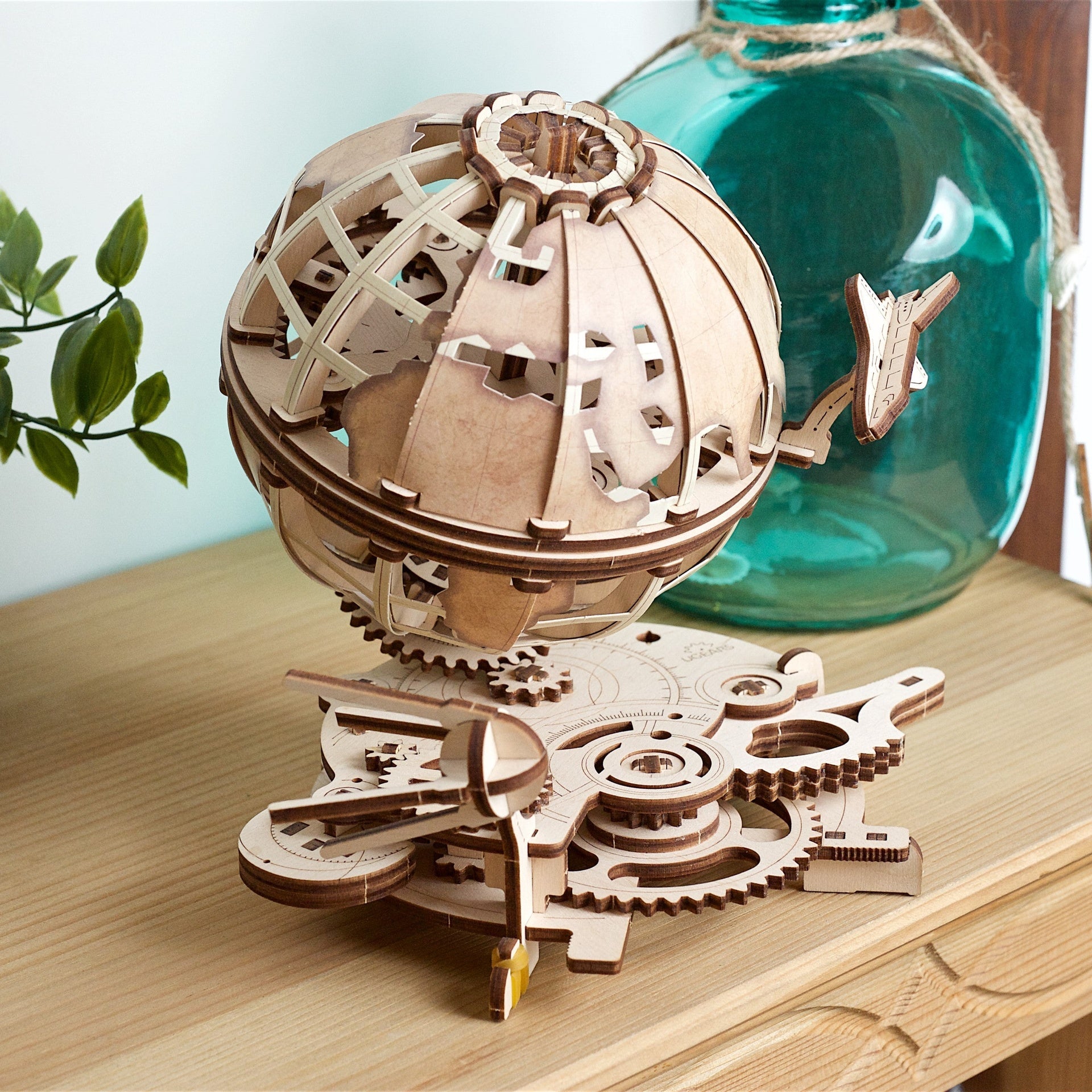 ugears-globus-maquette-m-canique-en-bois-globe-terrestre-rotatif image 8