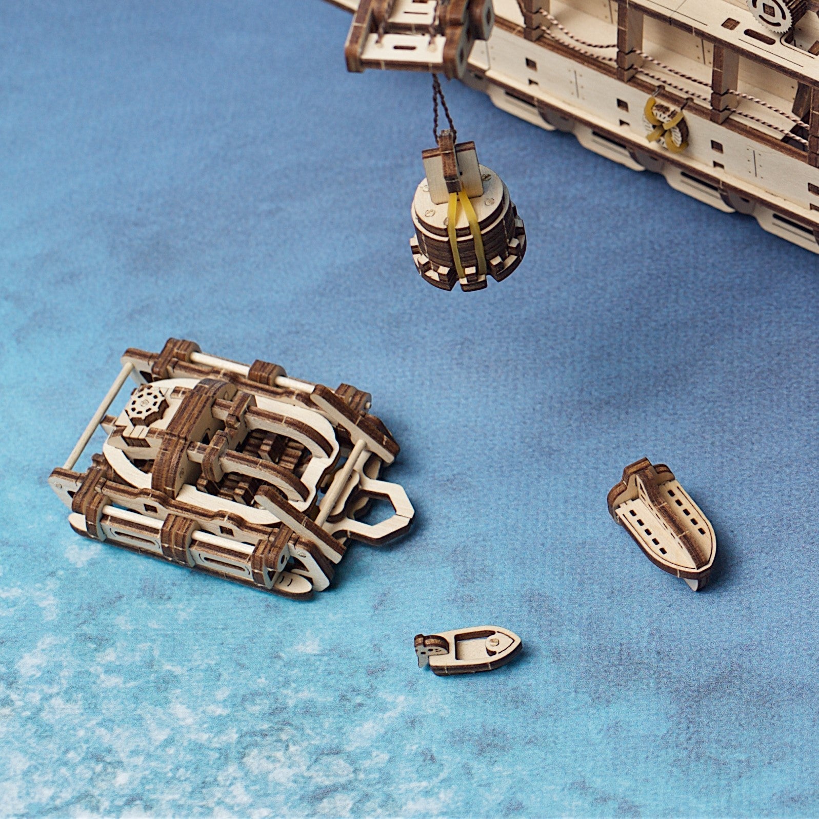 ugears-research-vessel-maquette-bateau-bois-m-canique-construire image 8