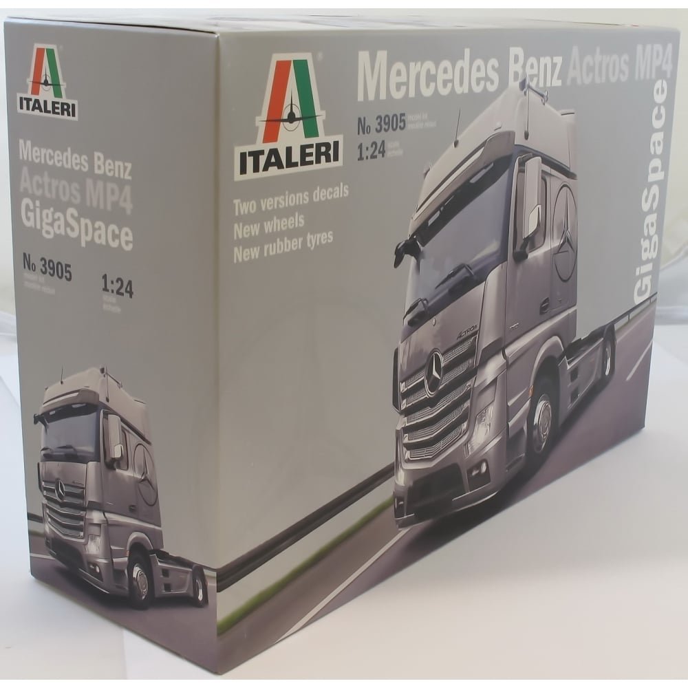 italeri-mercedes-actros-gigaspace-maquette-camion-assembler image 1