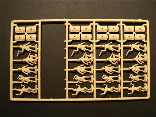 italeri-i6047-maquette-figurines-infanterie-romaine-chelle-1-72 image 5