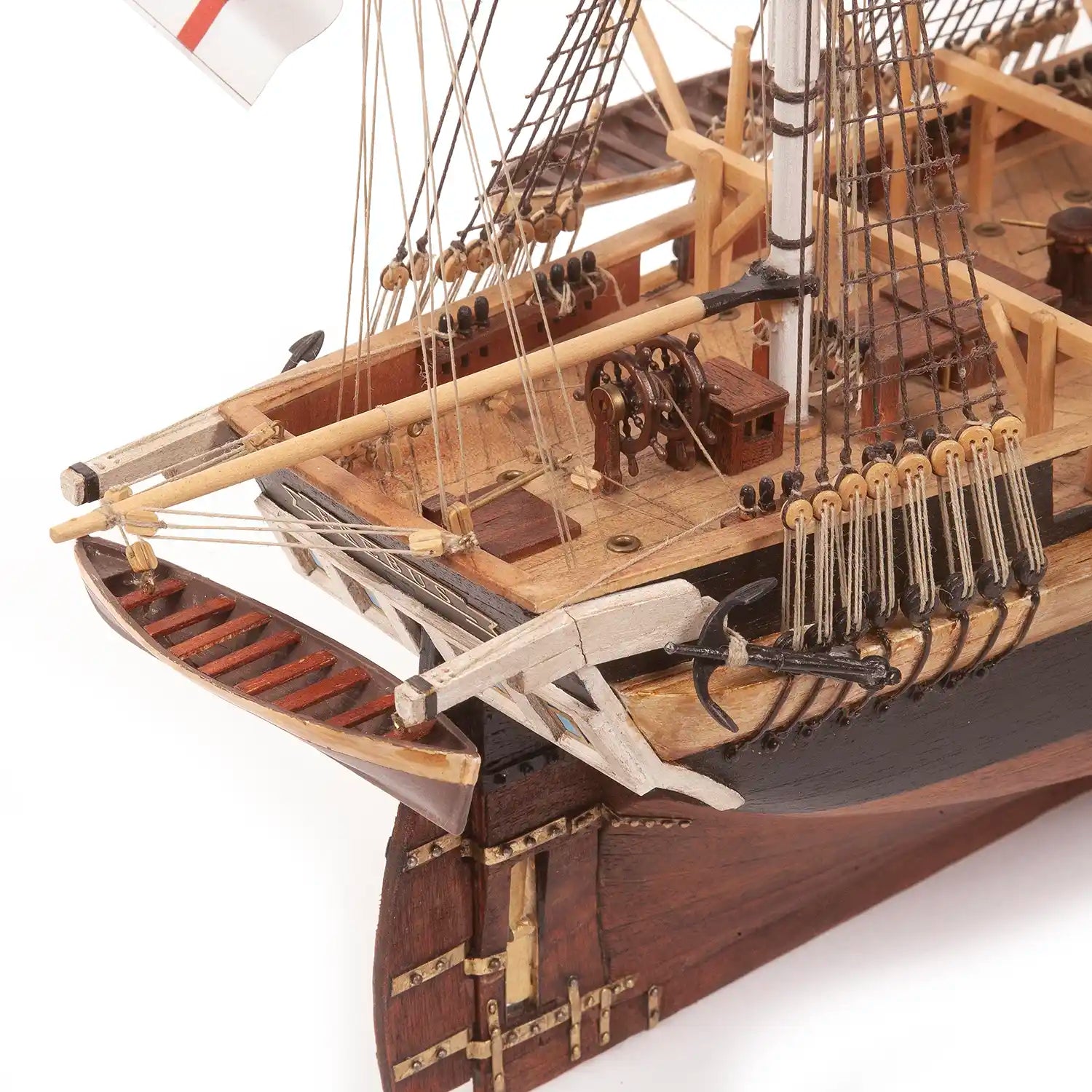 occre-hms-erebus-maquette-bateau-en-bois-kit image 7