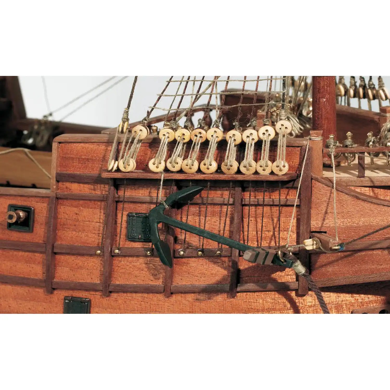 occre-san-mart-n-maquette-galion-espagnol-bois-kit-armada-1588 image 7