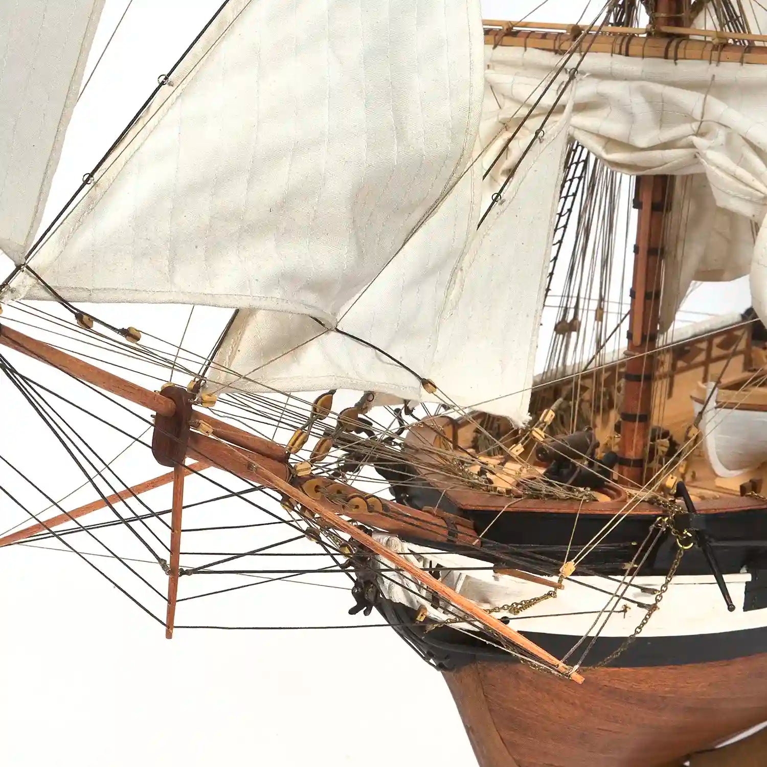 occre-hms-beagle-kit-maquette-bateau-de-darwin-au-1 image 6
