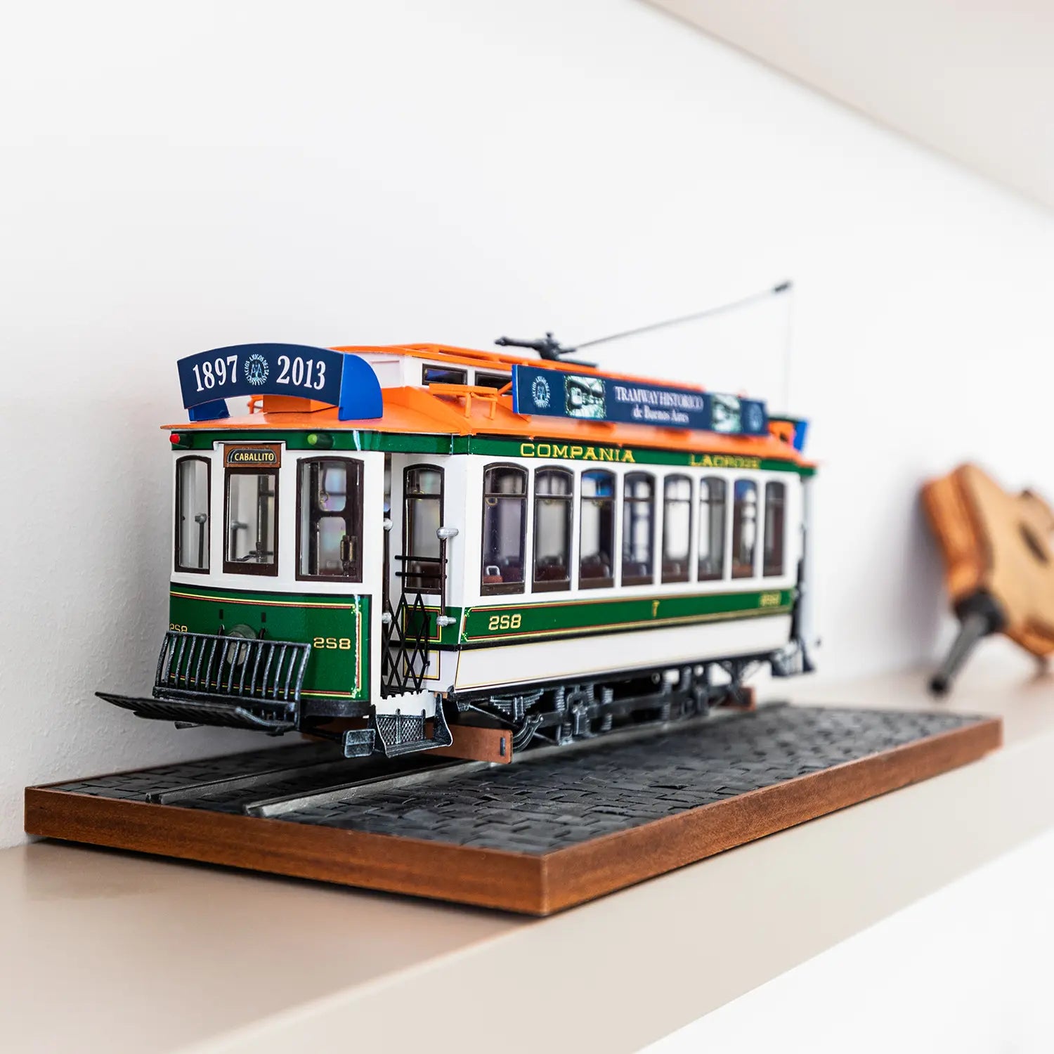 occre-buenos-aires-lacroze-258-maquette-tramway image 3