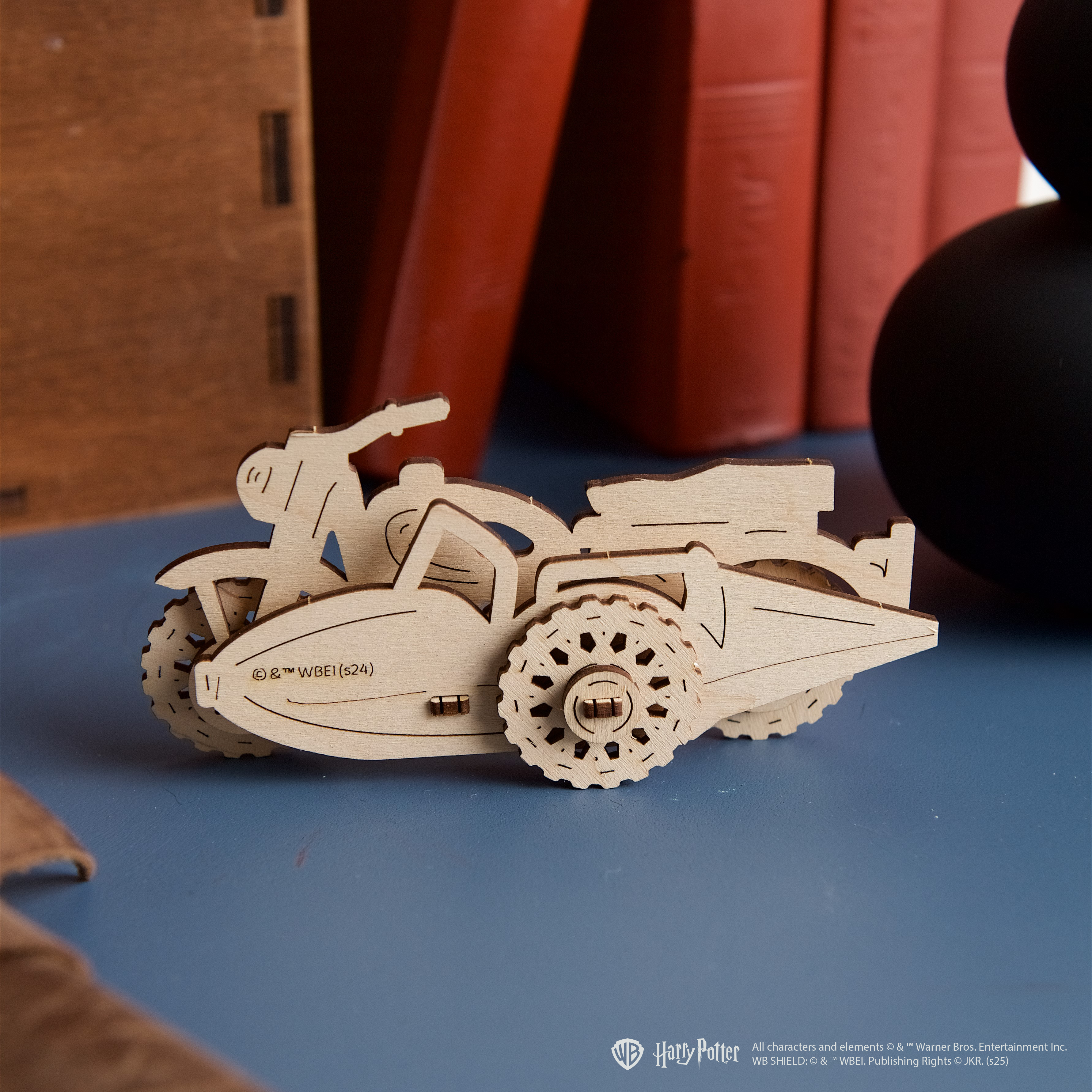ugears-moto-volante-d-hagrid-maquette-bois-3d-colorier-harry-potter image 5