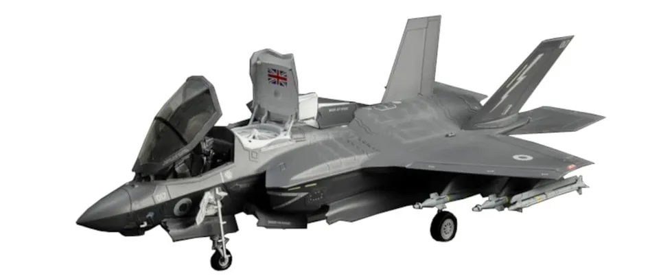 italeri-2810-f-35b-lightning-ii-stovl-version-beast-mode-maquette-avion-1-48-mon image 1