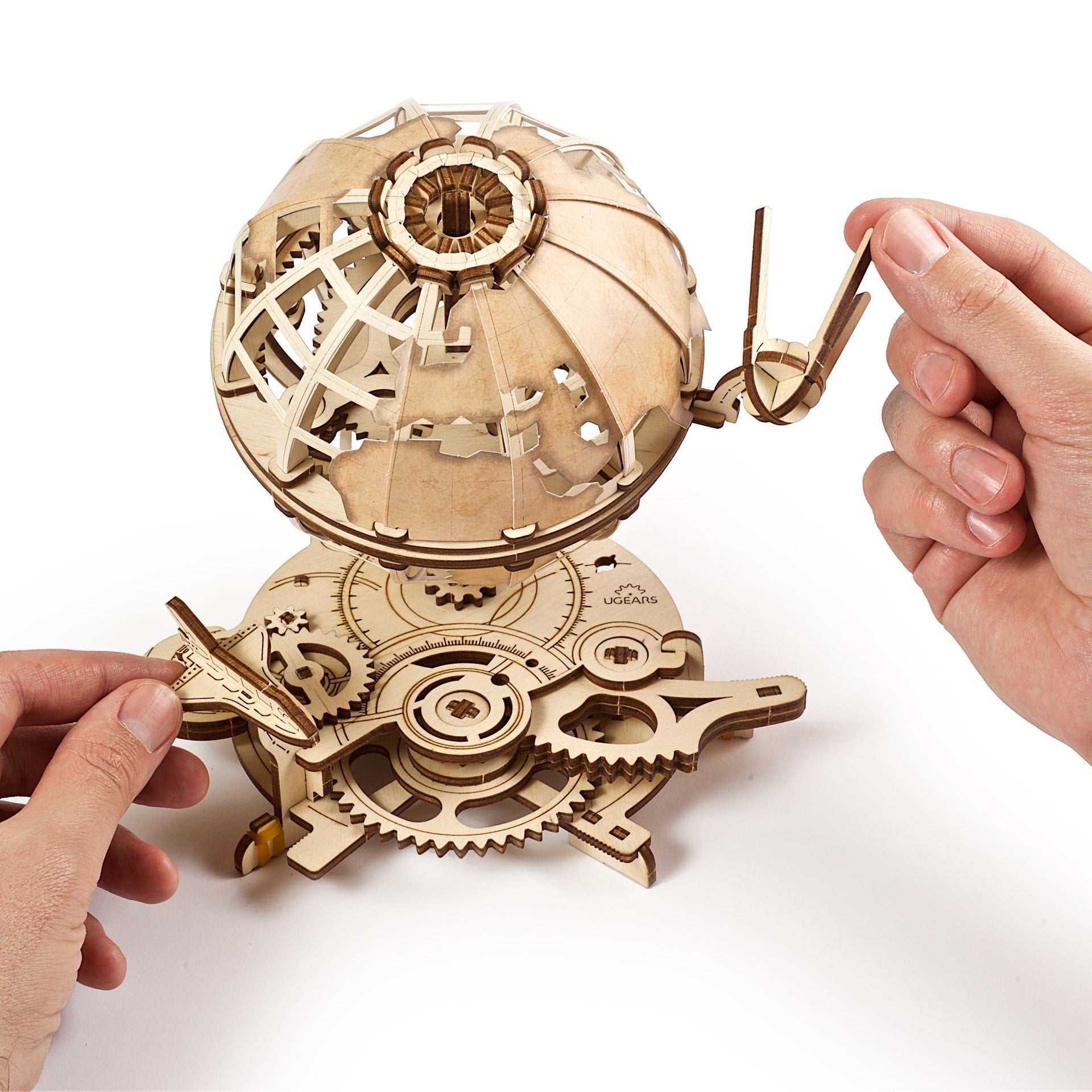 ugears-globus-maquette-m-canique-en-bois-globe-terrestre-rotatif image 4