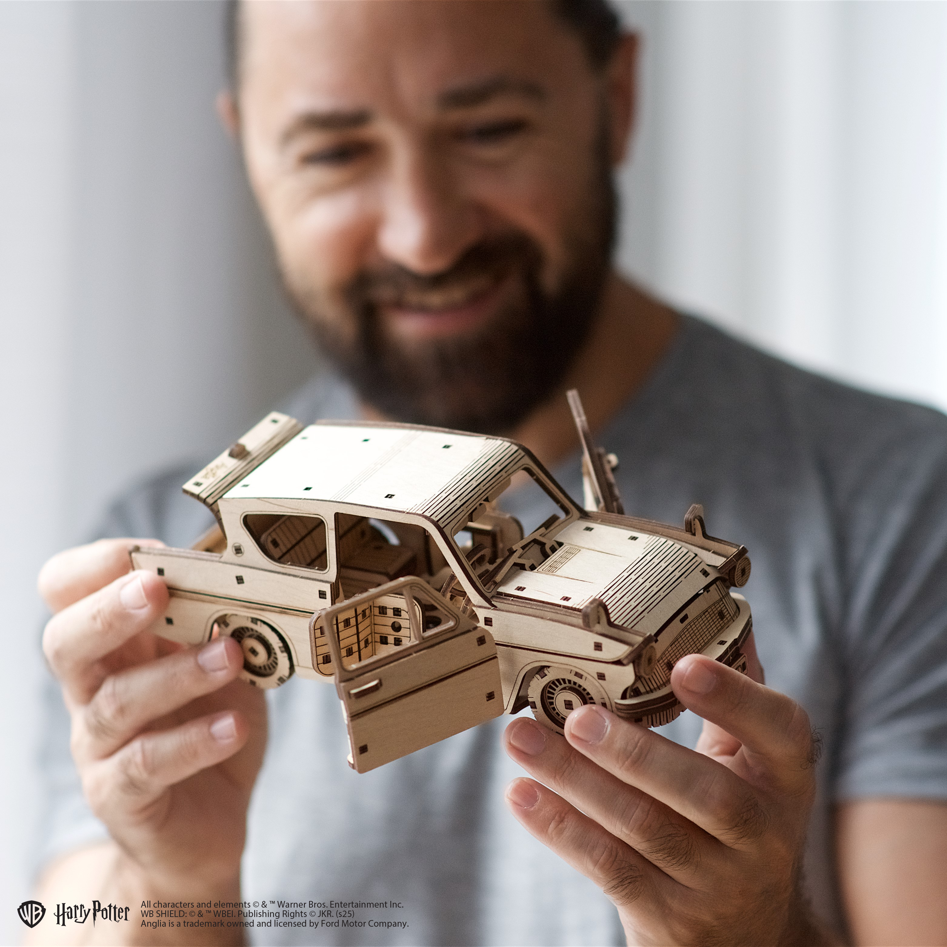 ugears-ford-anglia-volante-harry-potter-maquette-m-canique-bois image 7