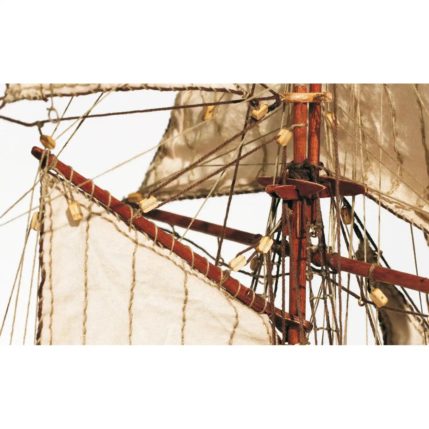 occre-albatros-color-pack-avec-peintures-voiles-et-support image 8