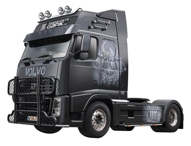 italeri-510003931-volvo-fh16-viking-maquette-camion-1-24 image 1