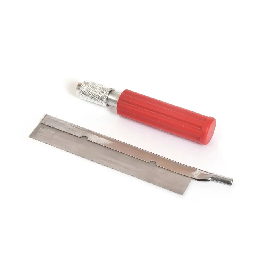 occre-scie-onglet-27-mm-avec-poign-e-lame-115-x-18-mm image 1
