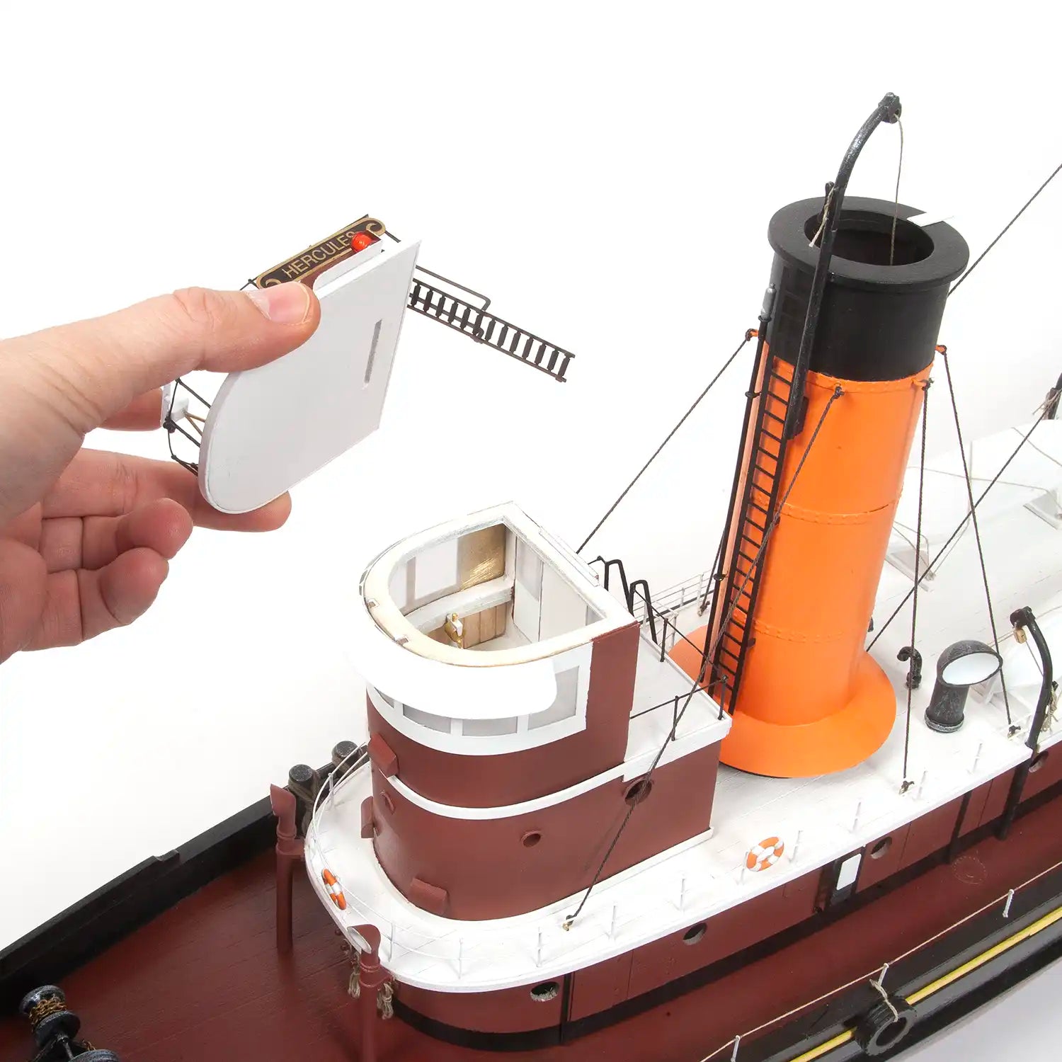 occre-remorqueur-hercules-maquette-bateau-statique-rc image 6
