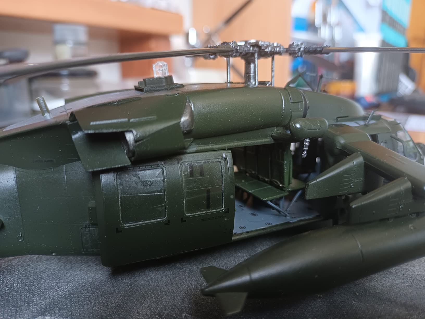 Montage passionnant du Black Hawk