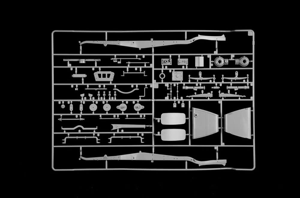 italeri-4710-bugatti-type-35b-maquette-voiture-1-12 image 8