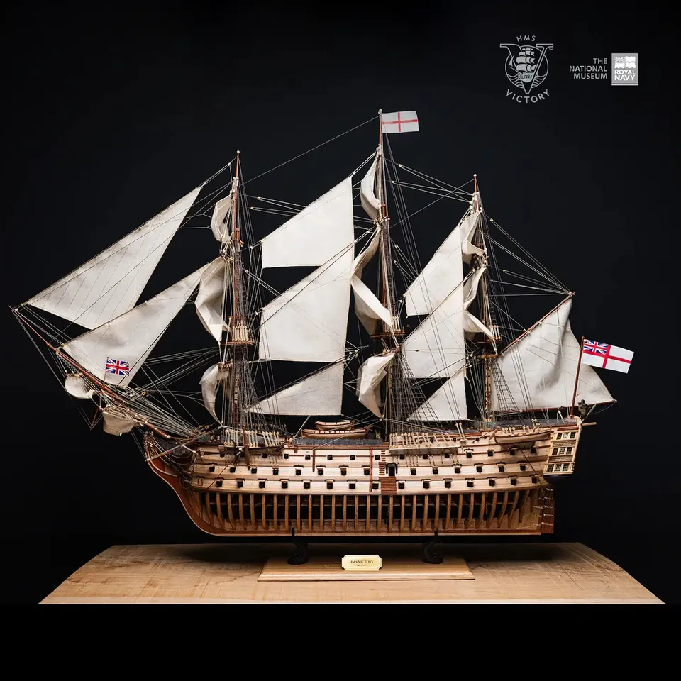 occre-hms-victory-dition-limit-e-num-rot-e-999-exemplaires-maquette-bateau-kit-b image 1