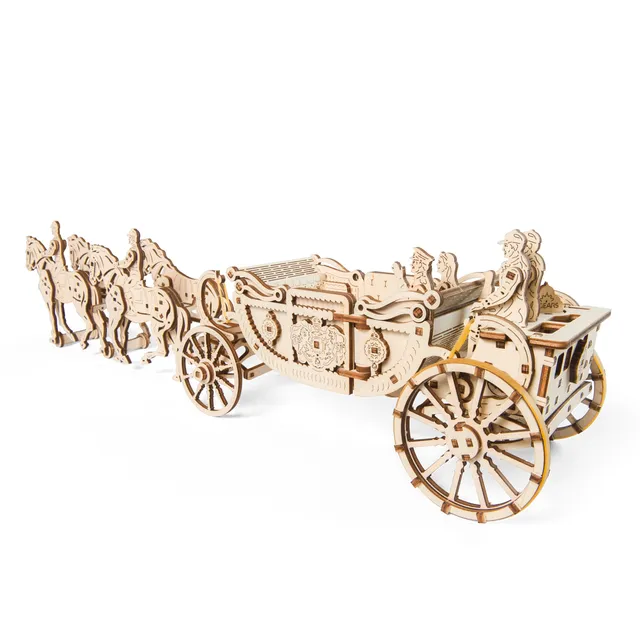 ugears-royal-carriage-maquette-bois-cal-che-royale-avec-chevaux image 1